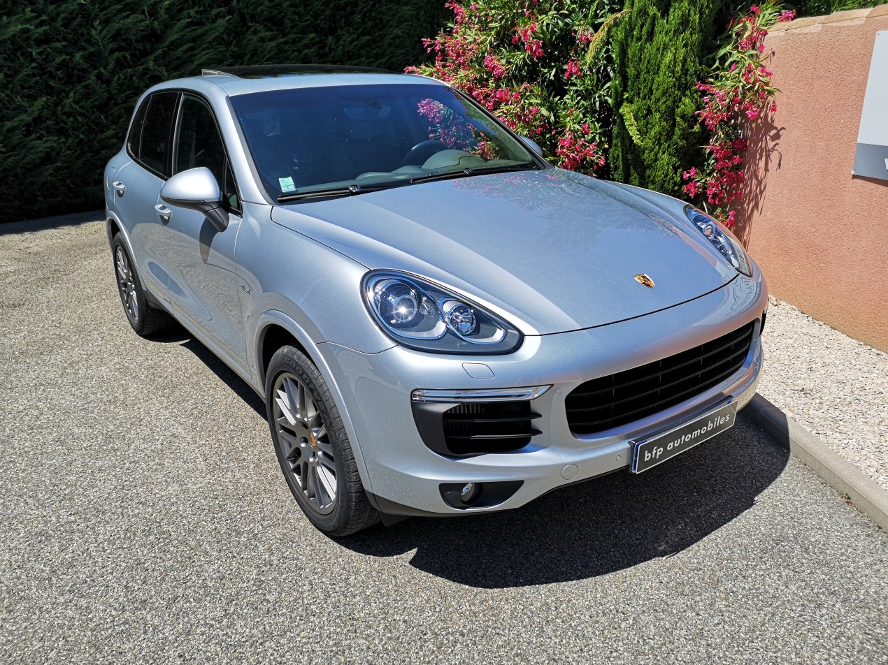 PORSCHE Cayenne diesel Platinium Edition