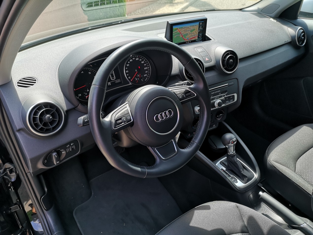 Audi A1 1.0 tsi ultra 95cv S-Tronic