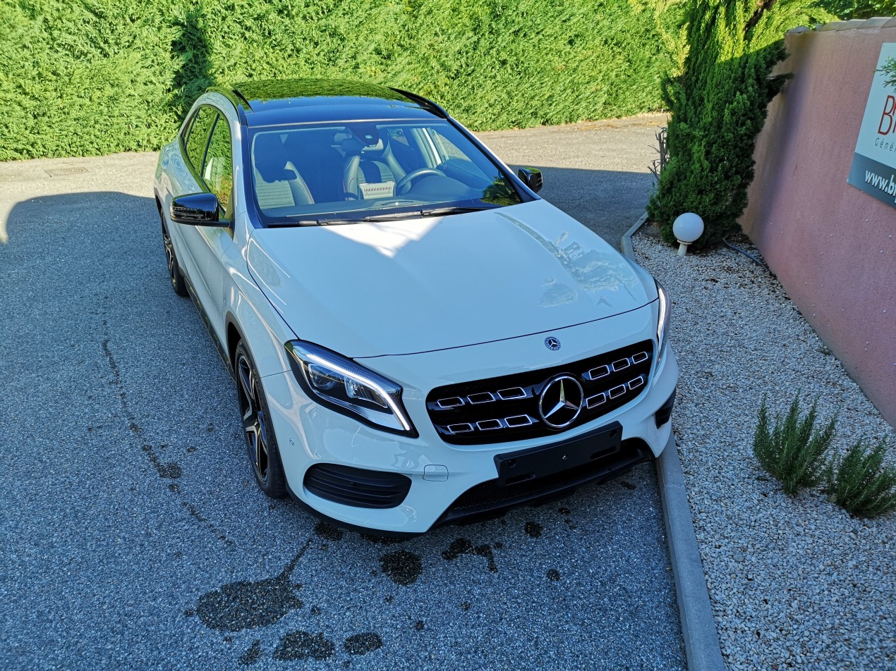 Mercedes GLA 200d pack AMG Line Fascination