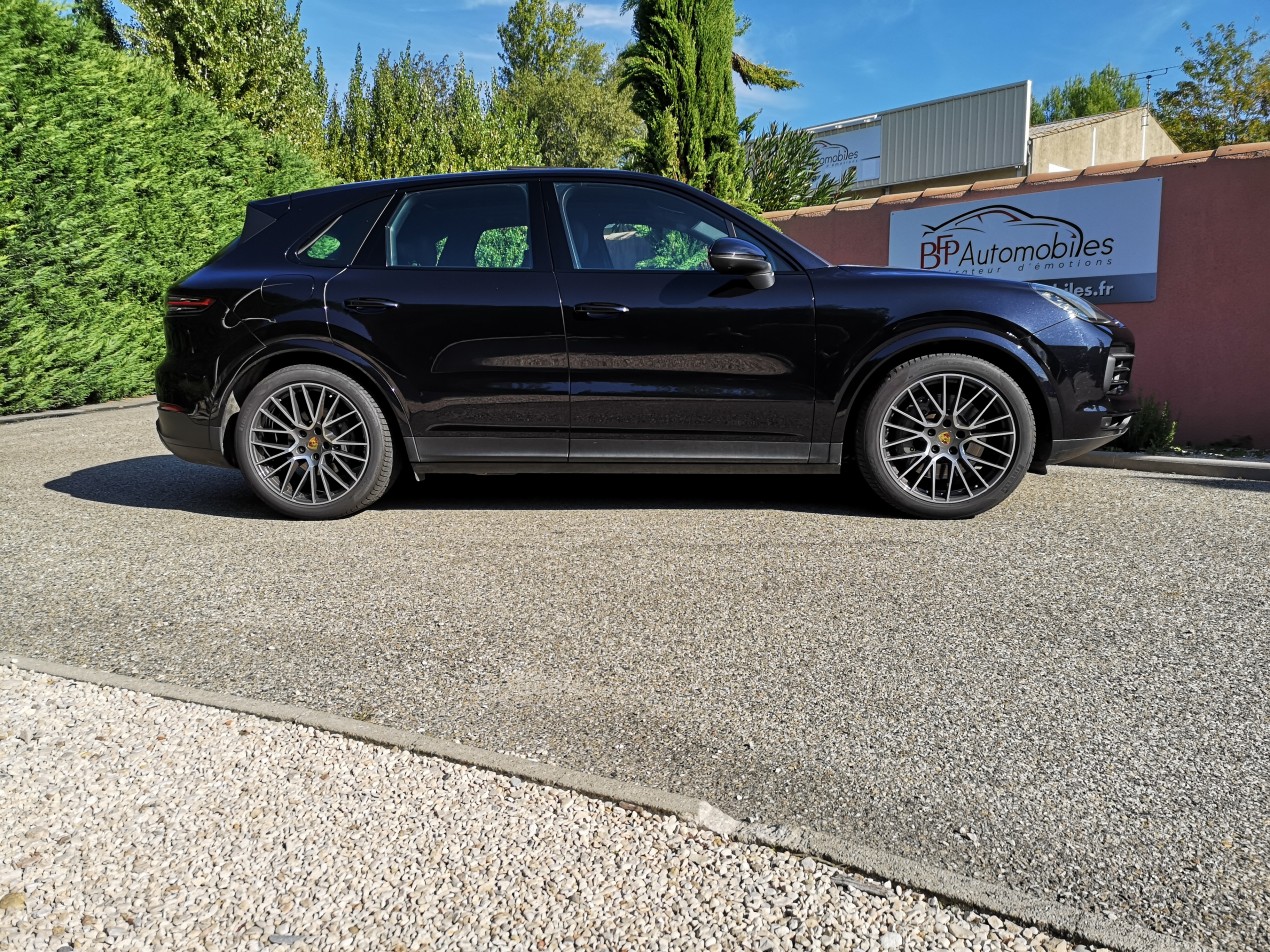 Porsche Cayenne III version S V6 bi turbo 440cv