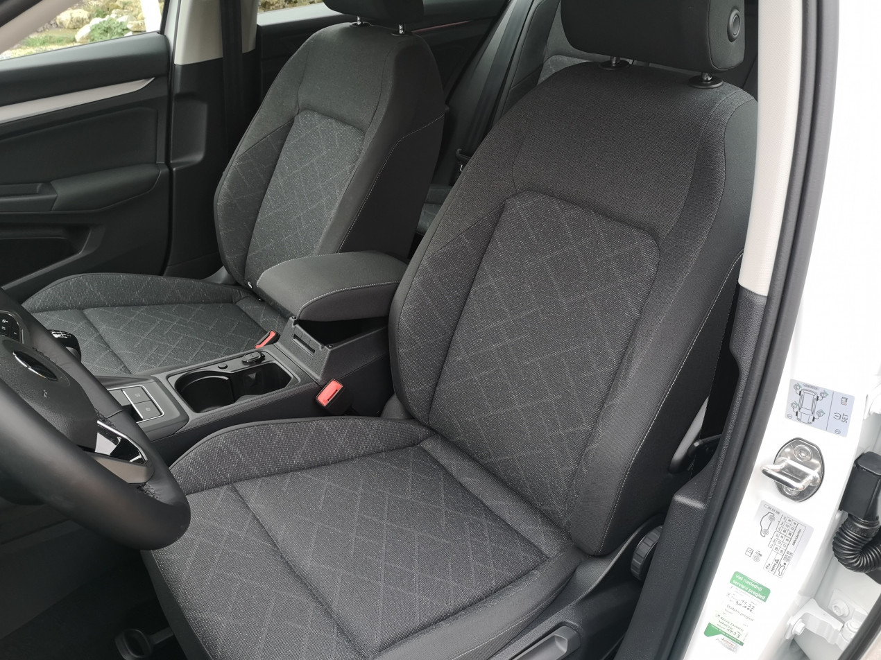 Golf VIII 1.5 TSI 130 Sport