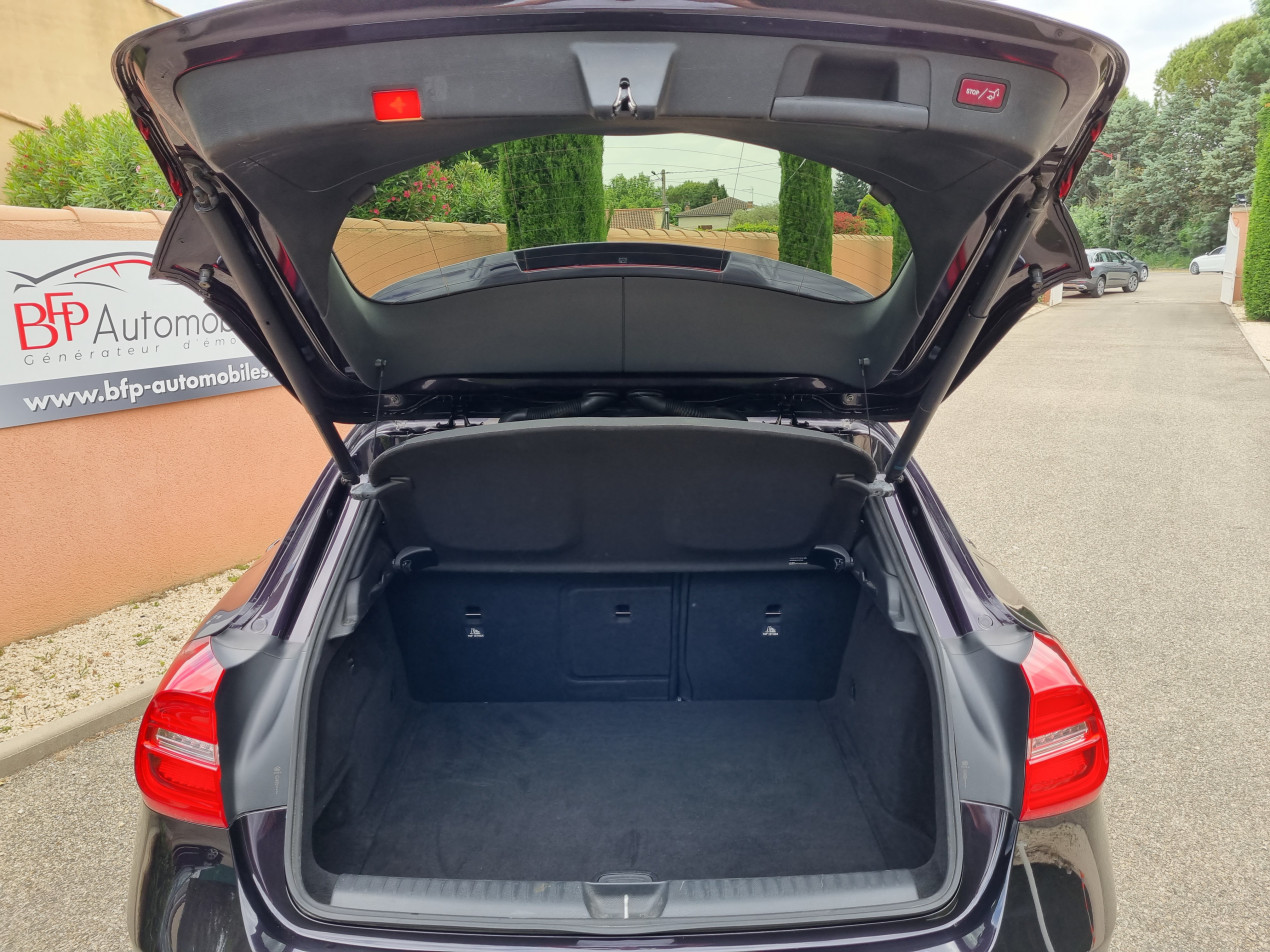 Mercedes-Benz GLA 220 d Fascination