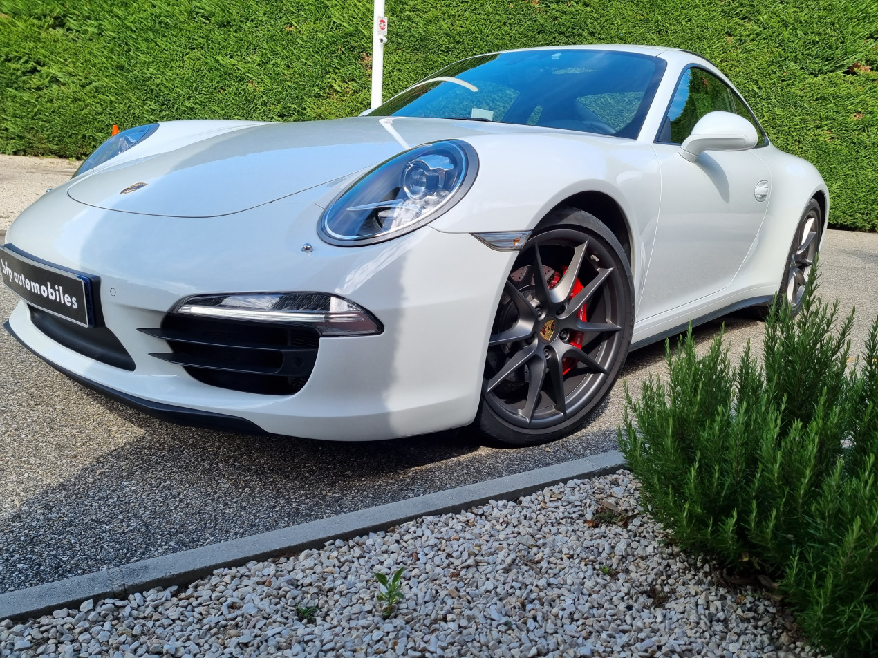 Porsche 911 (991) Carrera 4S