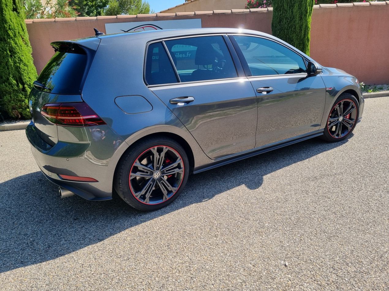 Volkswagen Golf GTI Performance 245cv