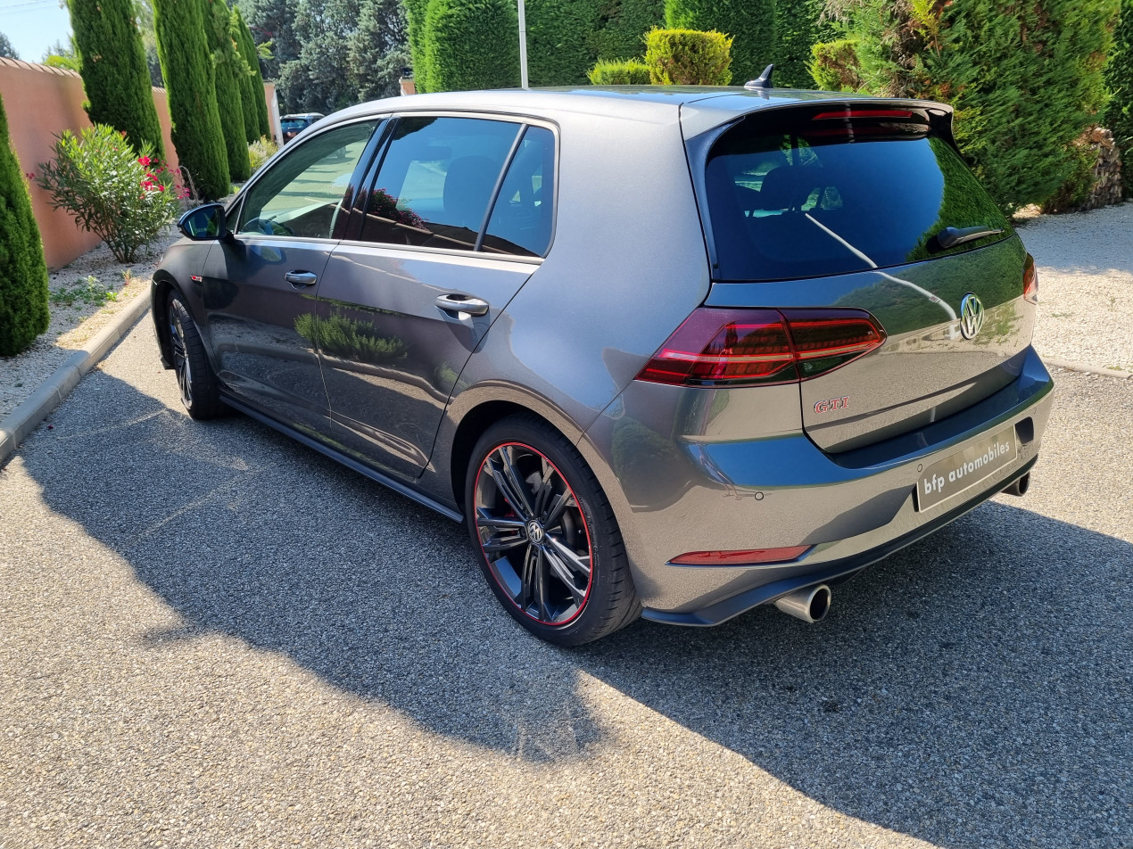 Volkswagen Golf GTI Performance 245cv