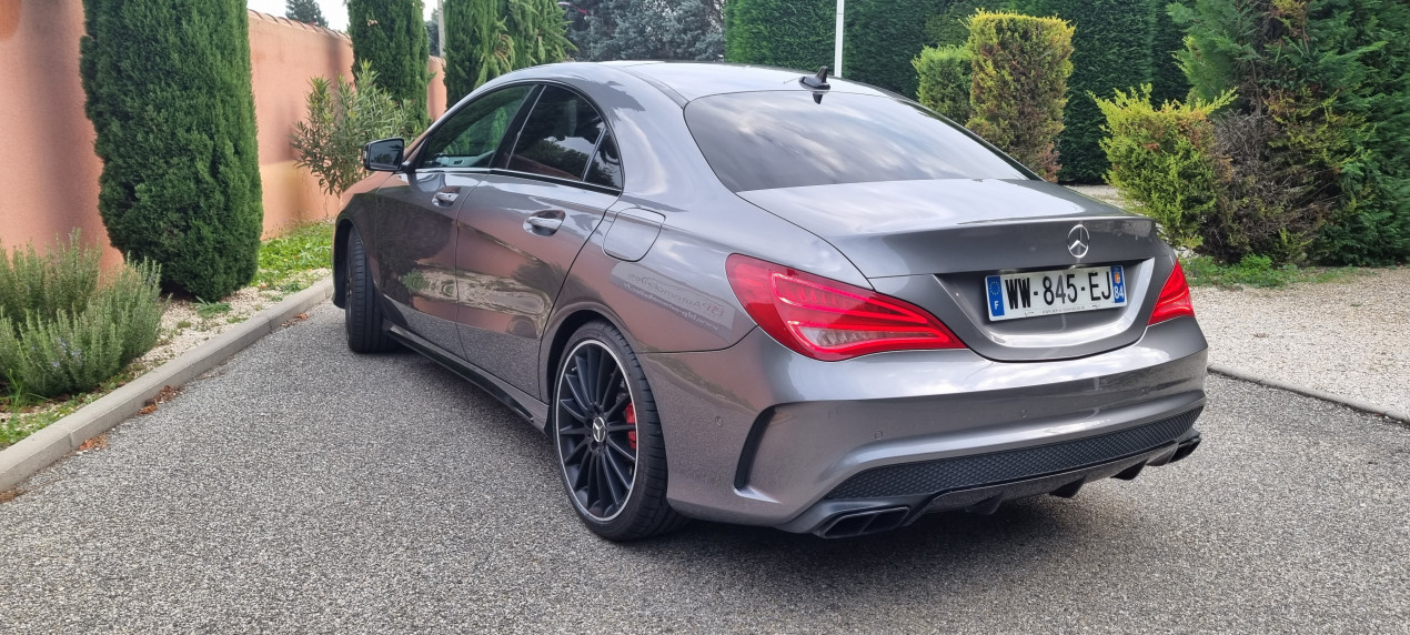 Mercedes CLA 45 AMG