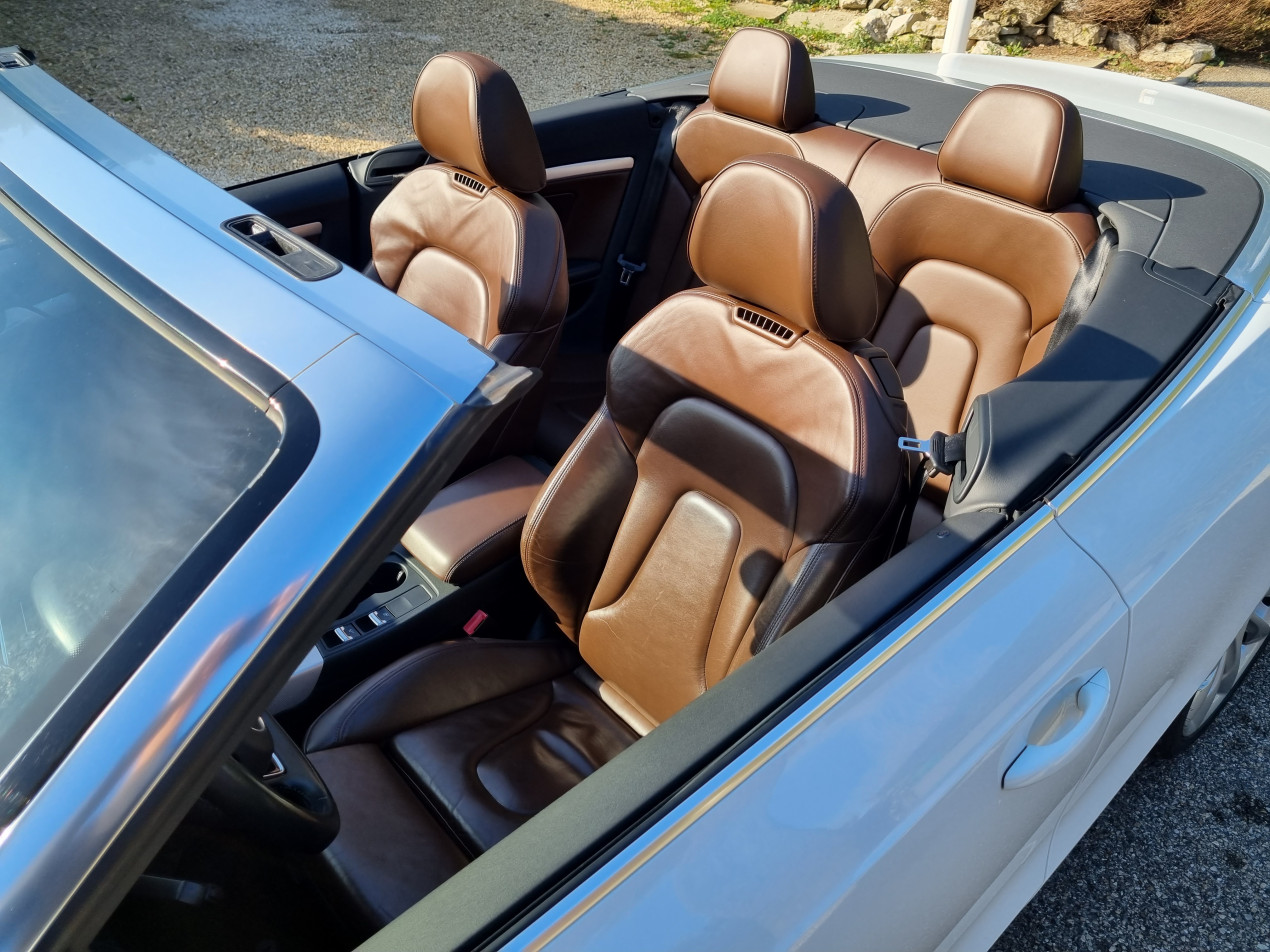 AUDI A5 Cabriolet 2.0 TDI 177 Ambition luxe