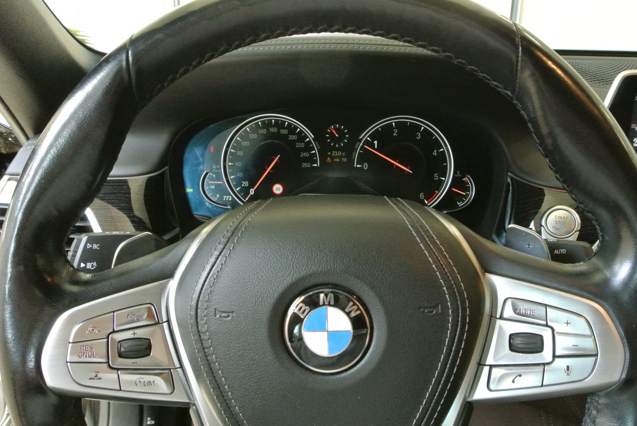 BMW 730d xDrive Pack M Sport