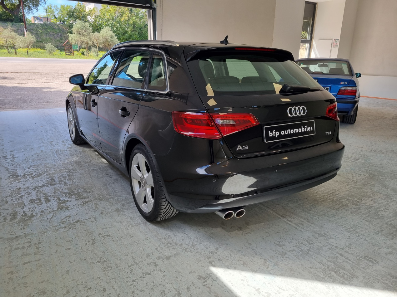 AUDI A3 Sportback 2.0 tdi 150 Ambition