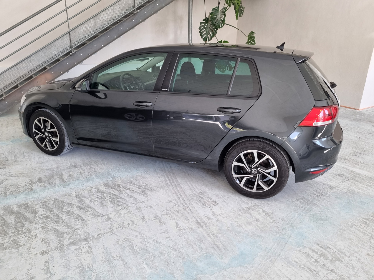 VOLKSWAGEN Golf 1.2 TSI 110 Allstar BlueMotion technology