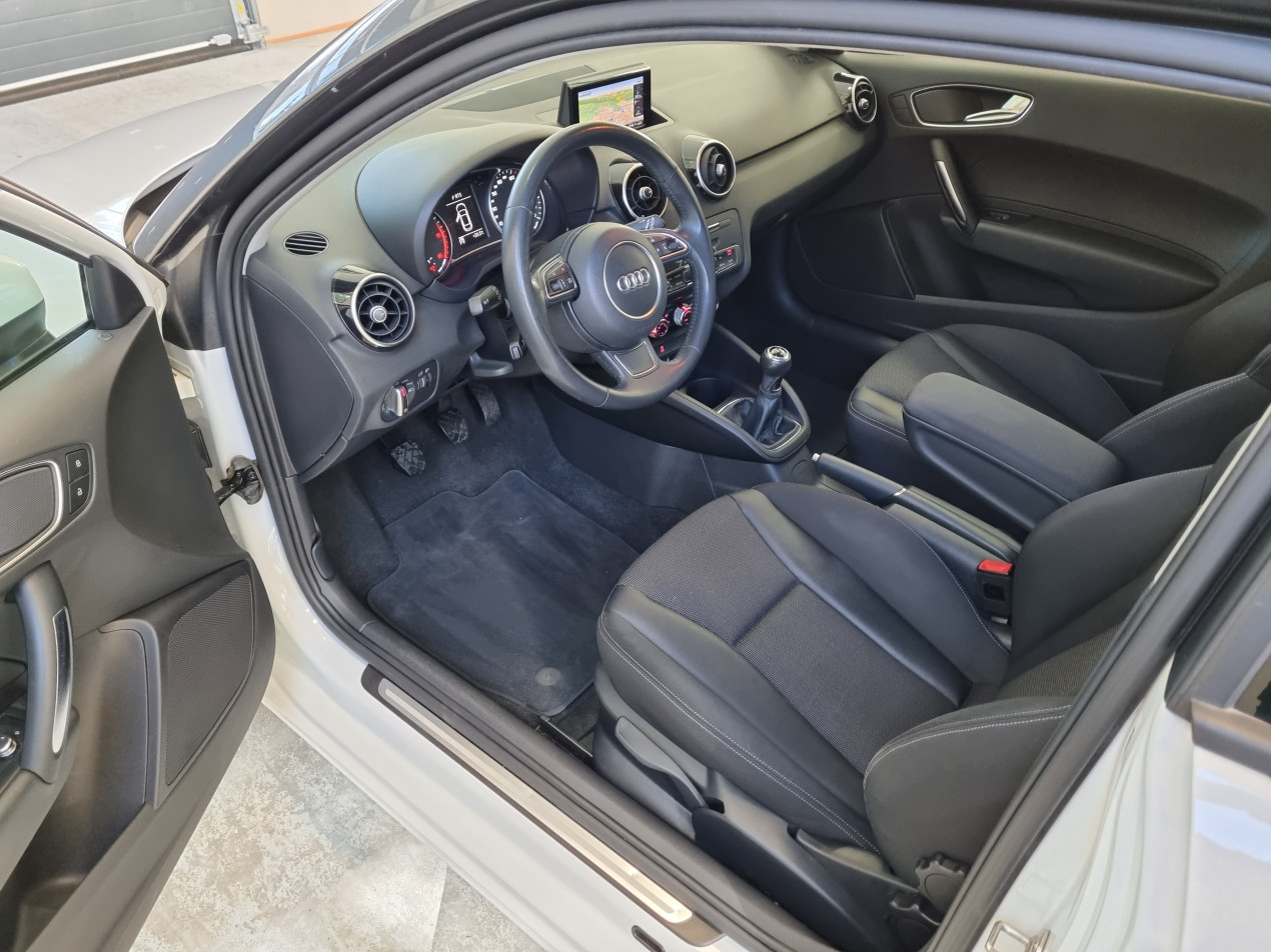 AUDI A1 tdi 90cv