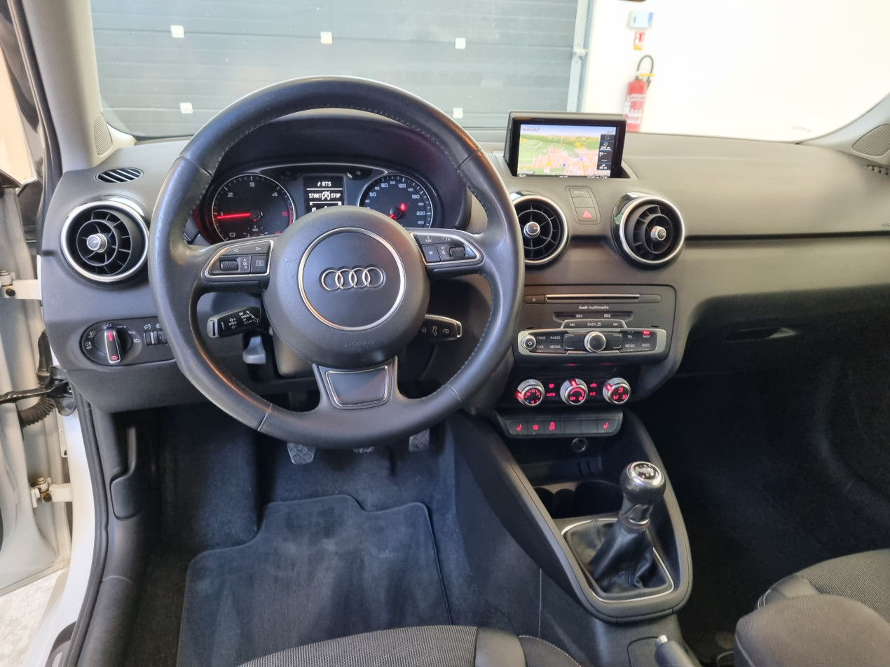 AUDI A1 tdi 90cv