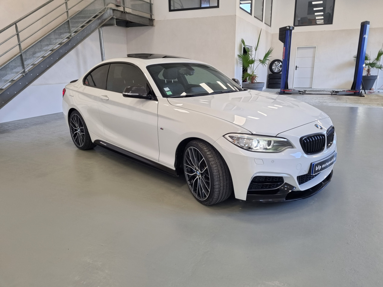 BMW M235i M Performance