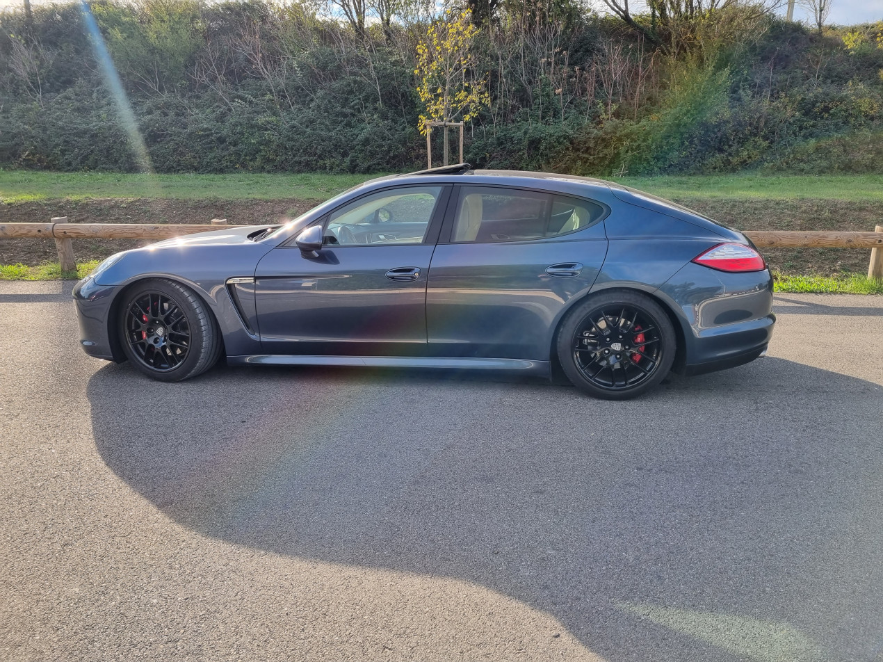 PORSCHE Panamera 4 V6 3.6L 300cv