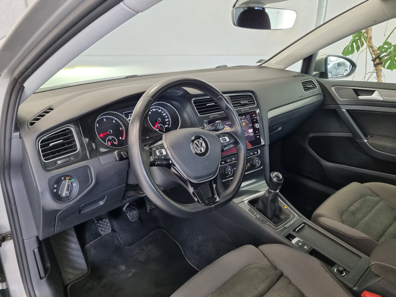 VOLKSWAGEN Golf 7 tdi 115 Confortline