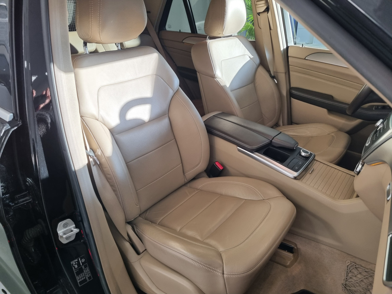Mercedes-Benz ML 350 CDI Bluetec
