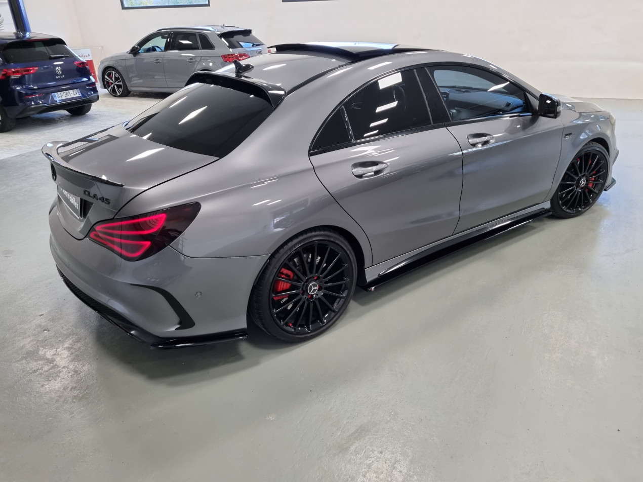 MERCEDES-BENZ CLA 45 AMG