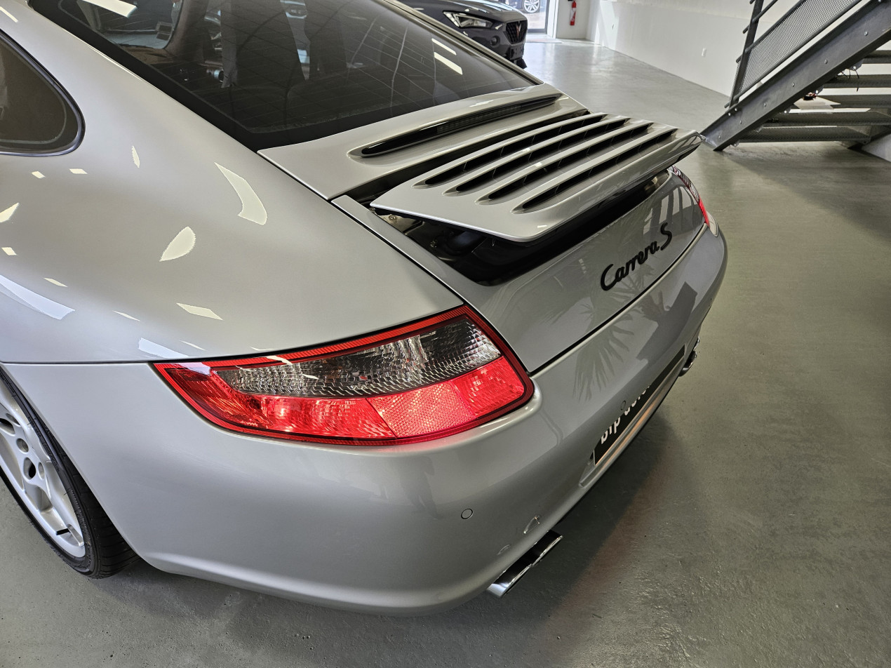 Porsche 911 type 997 Carrera 3.6