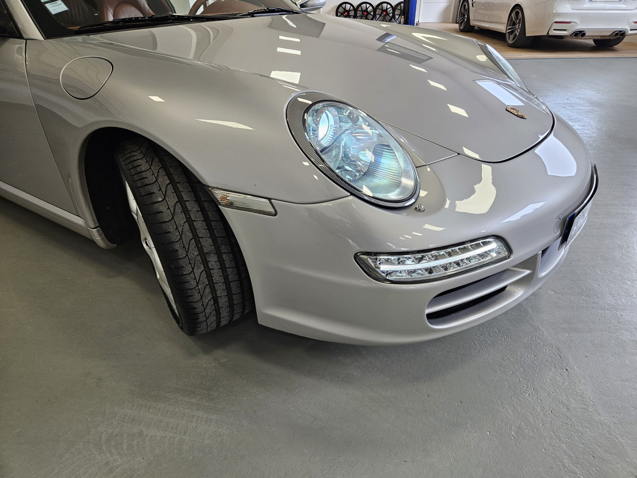 Porsche 911 type 997 Carrera 3.6