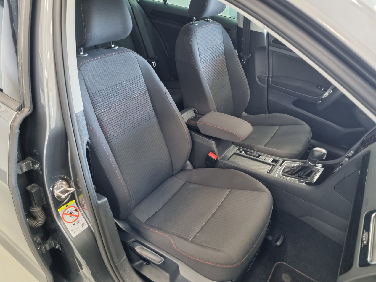 Volkswagen GOLF 7 Sound 2.0 tdi 150 DSG7