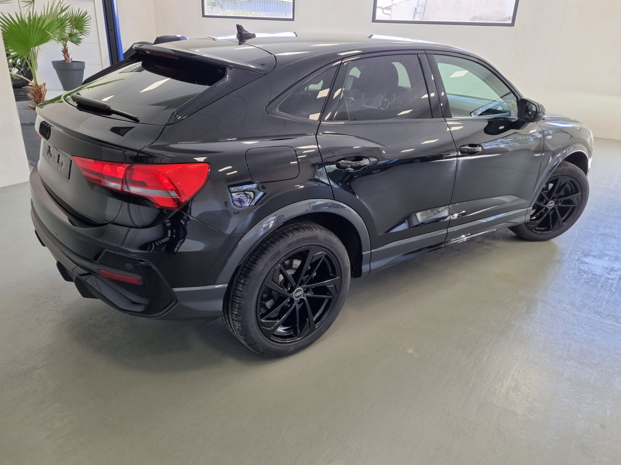 AUDI Q3 Sportback