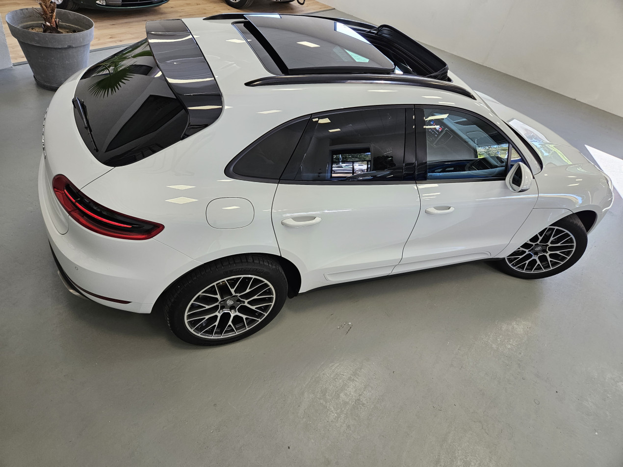 PORSCHE Macan 2.0 tfsi
