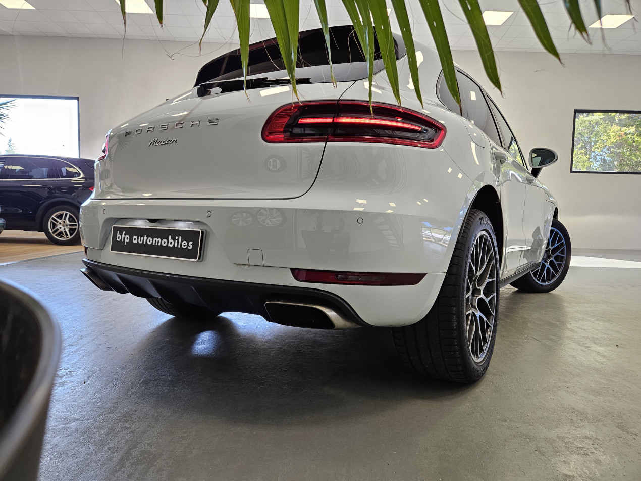 PORSCHE Macan 2.0 tfsi
