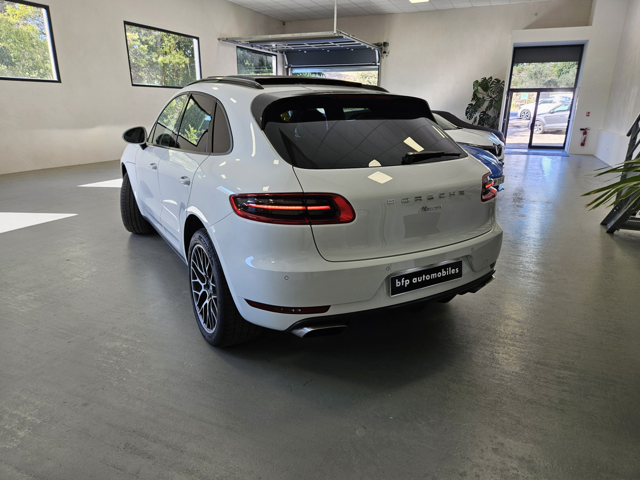 PORSCHE Macan 2.0 tfsi