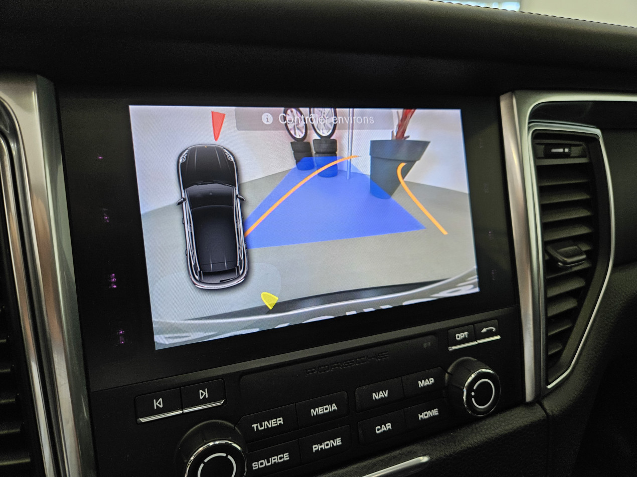 PORSCHE Macan 2.0 tfsi