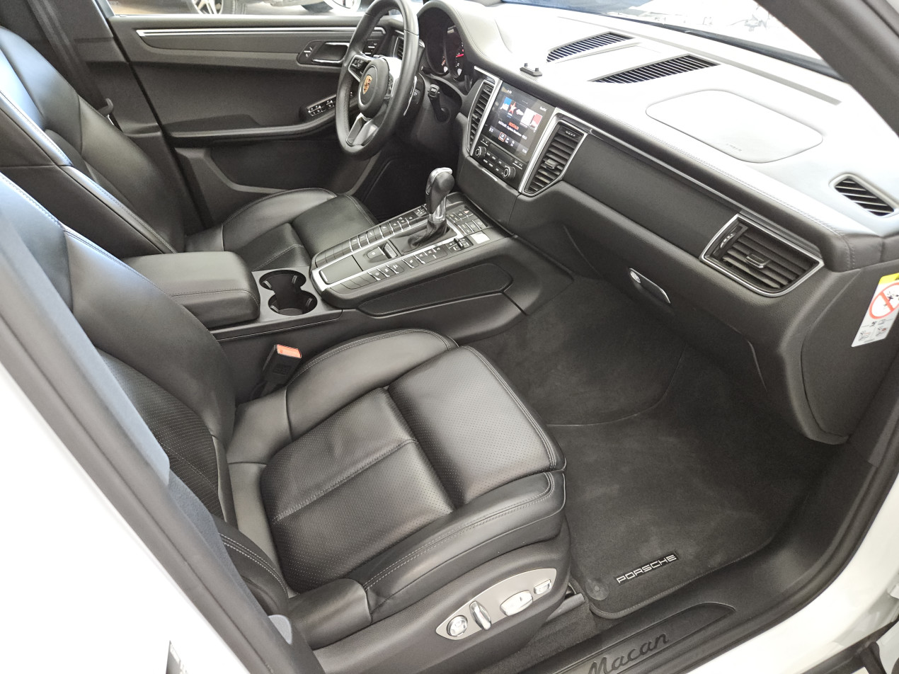 PORSCHE Macan 2.0 tfsi