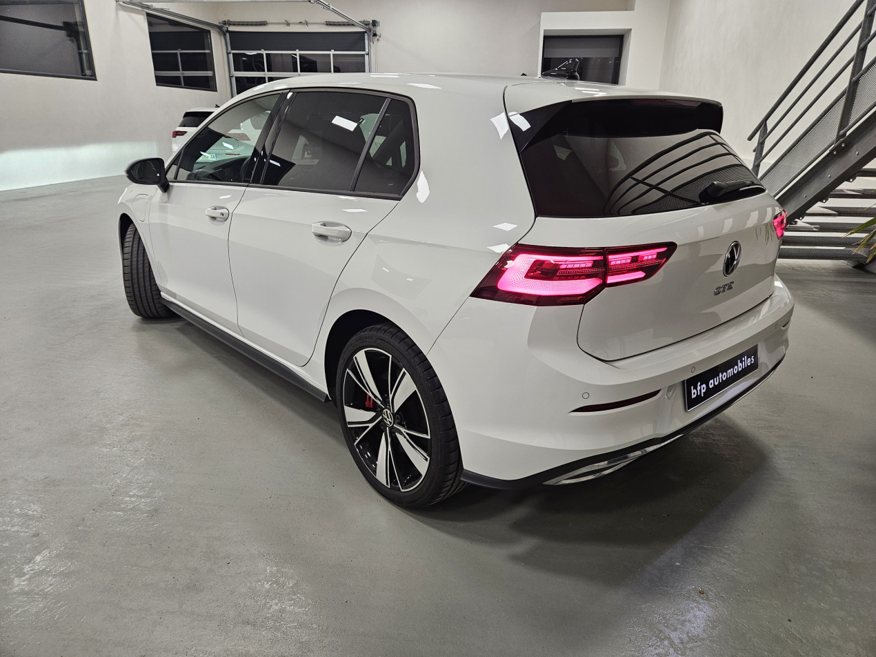 Volkswagen GOLF 8 GTE 245ch Hybride