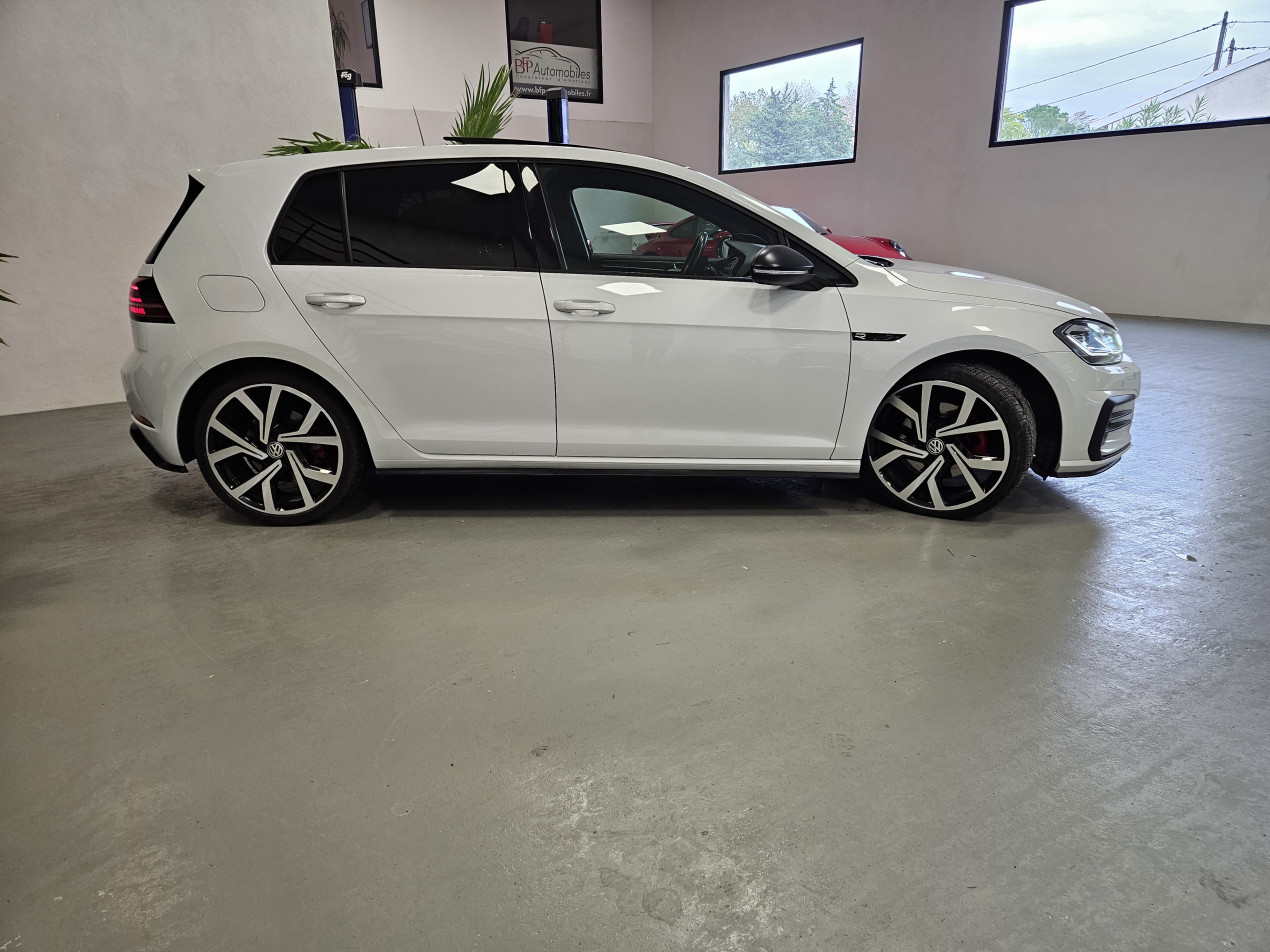 VOLKSWAGEN Golf 7 GTD look 7R