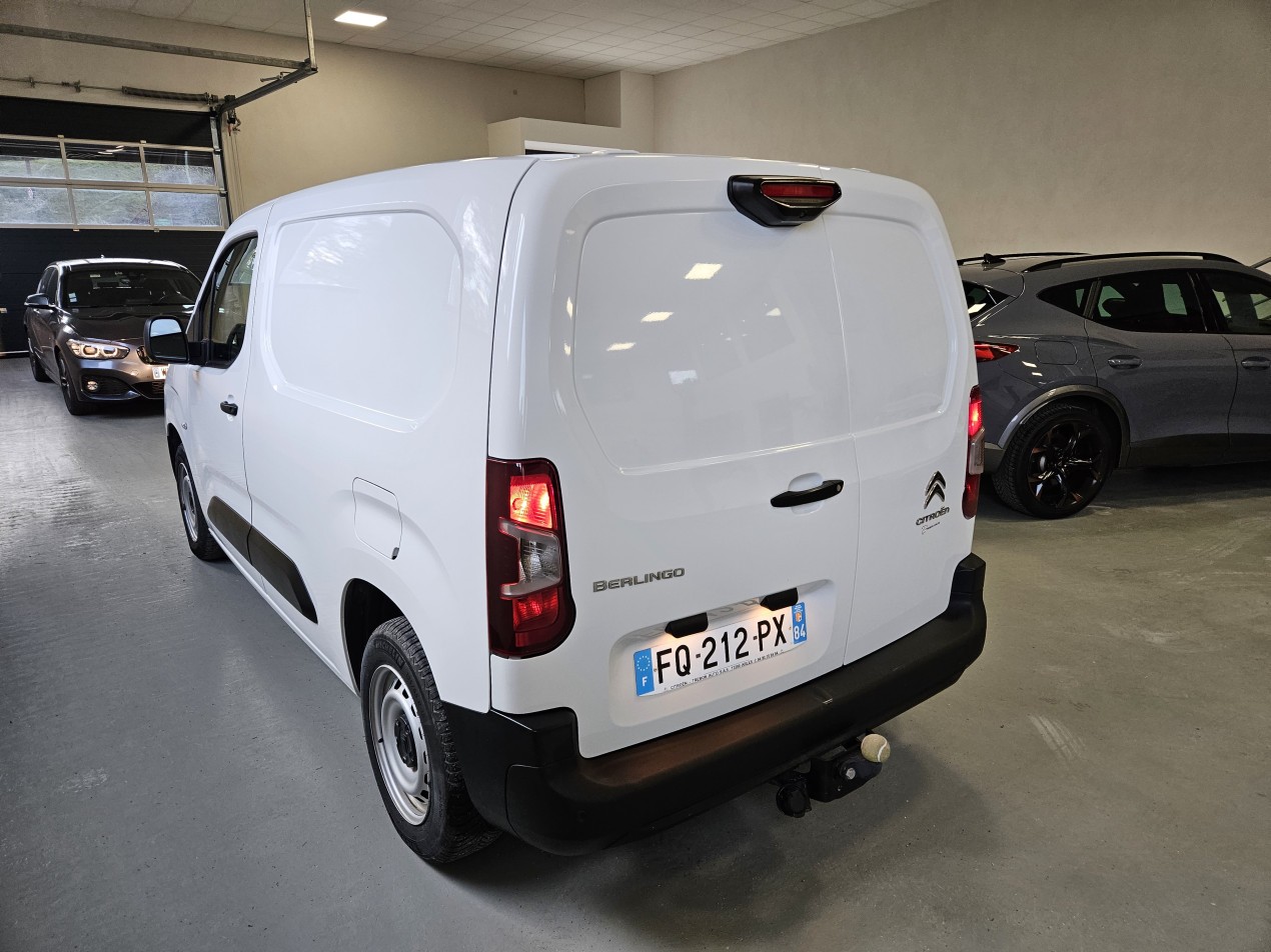 CITROEN Berlingo 1.5 Blue HDI 100 -Caméra-Attelage-Navigation