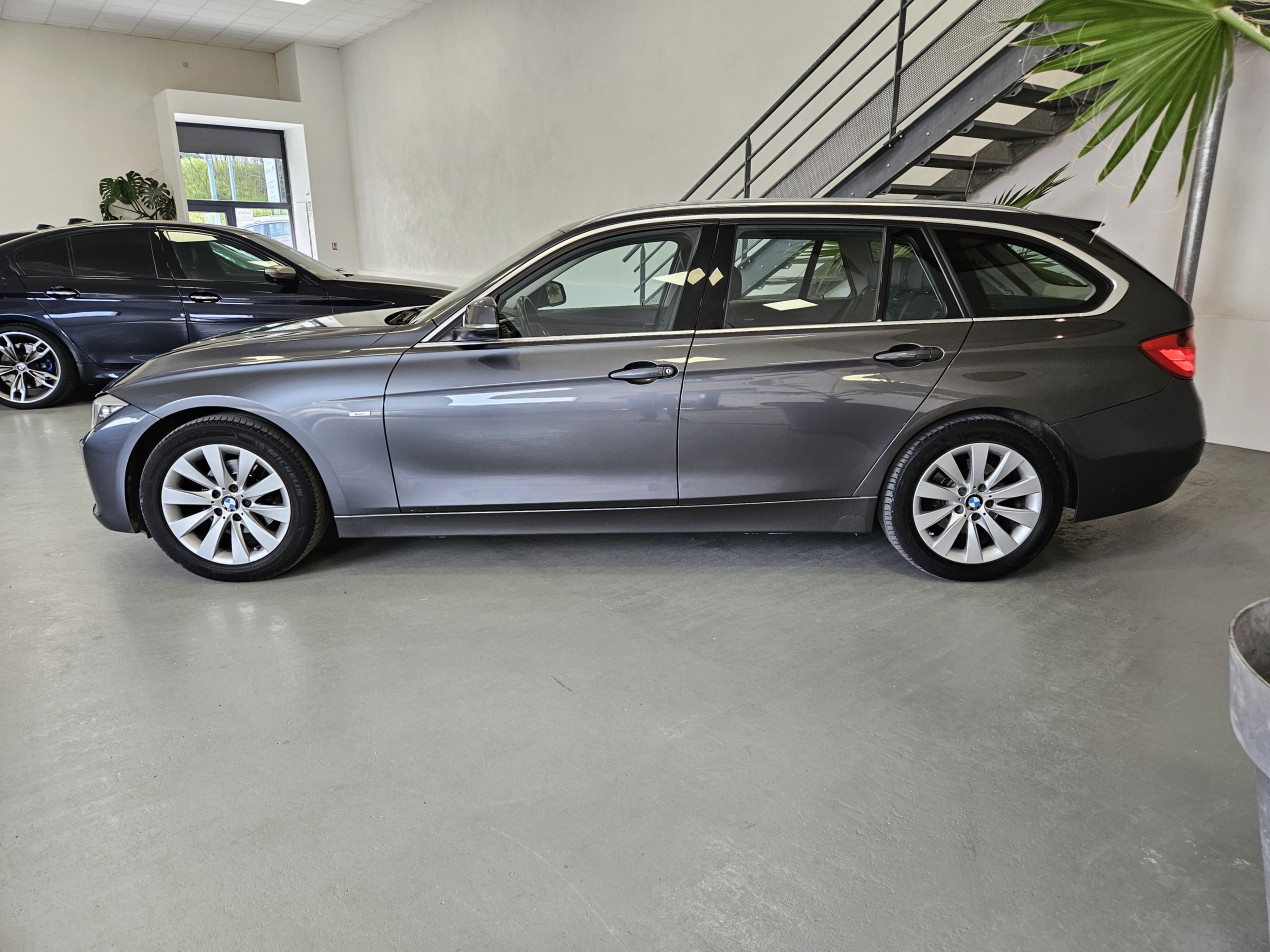 BMW 318d Touring Modern