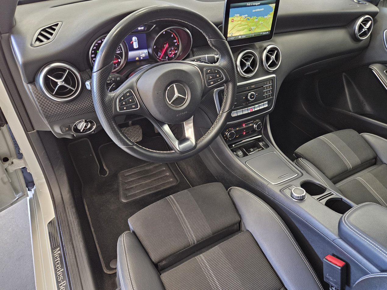 Mercedes-Benz Classe A 200d Auto