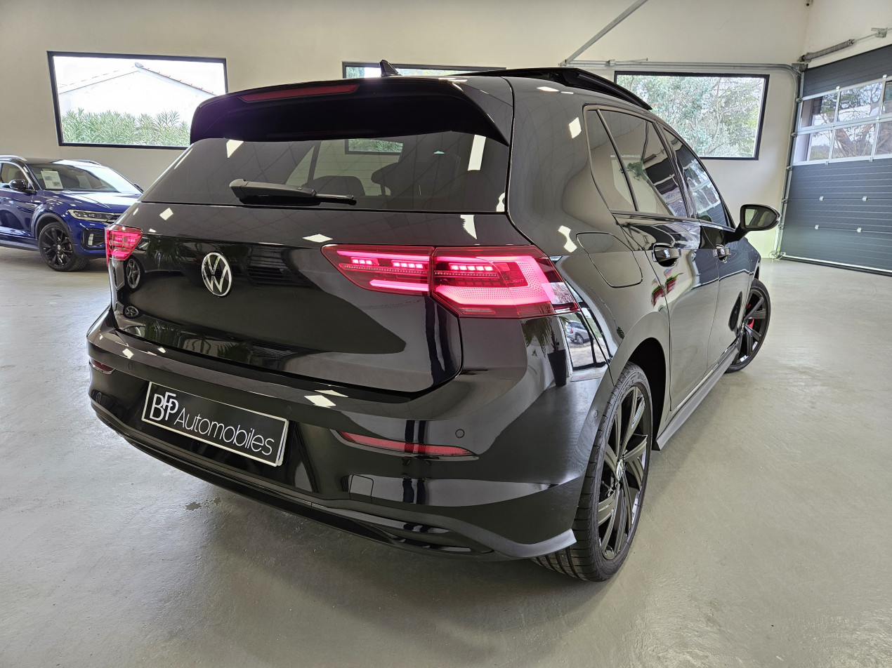 VW Golf 8 GTE 2022 full black