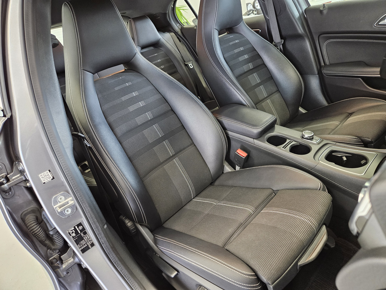 Mercedes-Benz GLA 220d