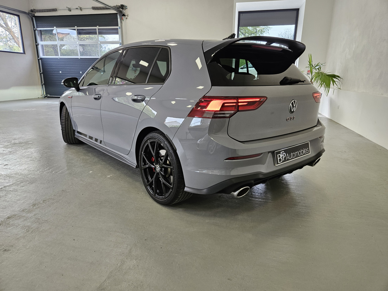 VOLKSWAGEN Golf 8 GTI Clubsport