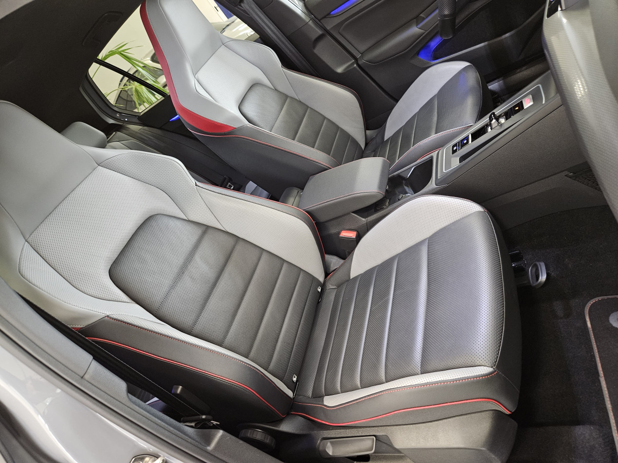 VOLKSWAGEN Golf 8 GTI Clubsport