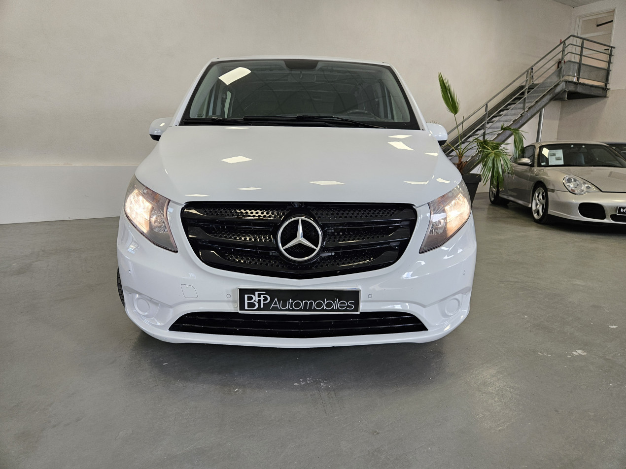 Mercedes VITO fourgon 3 Places