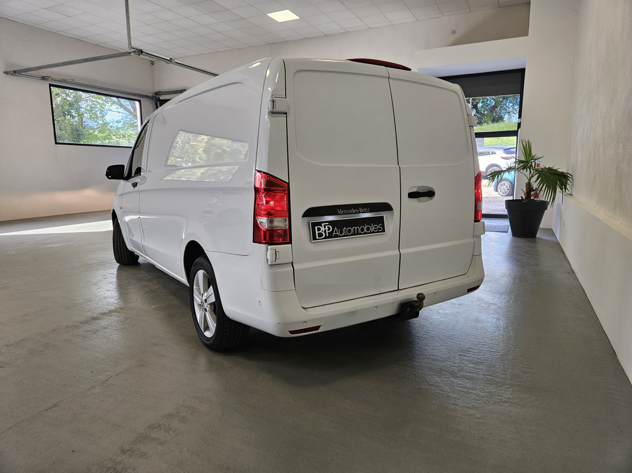 Mercedes VITO fourgon 3 Places