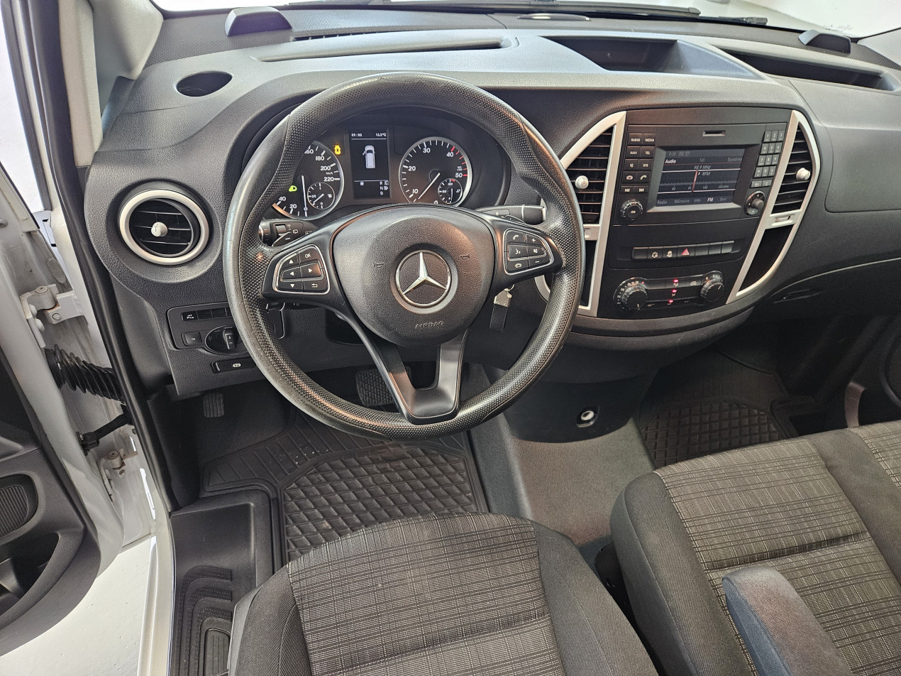 Mercedes VITO fourgon 3 Places