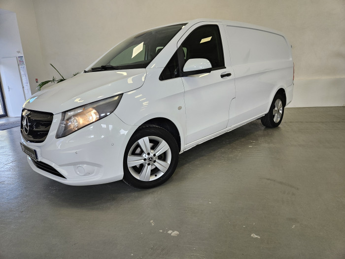 Mercedes VITO fourgon 3 Places