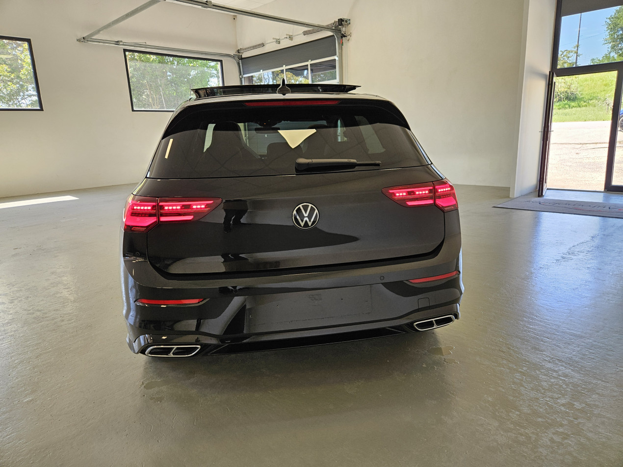 VW Golf 8 2.0 TDI 150 DSG R-Line