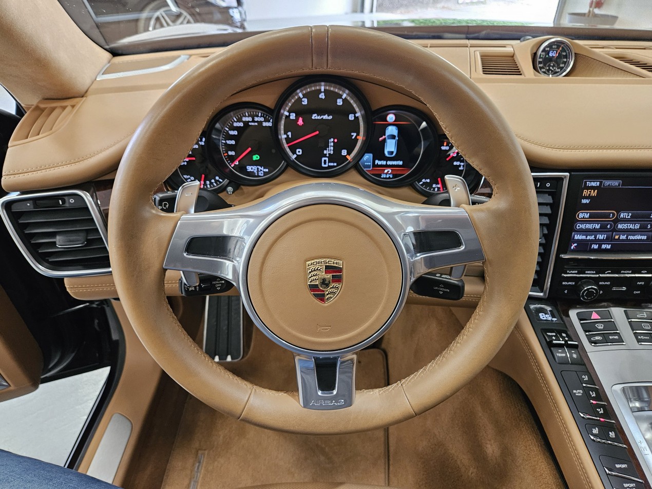Porsche PANAMERA V8 4.8 turbo Executive