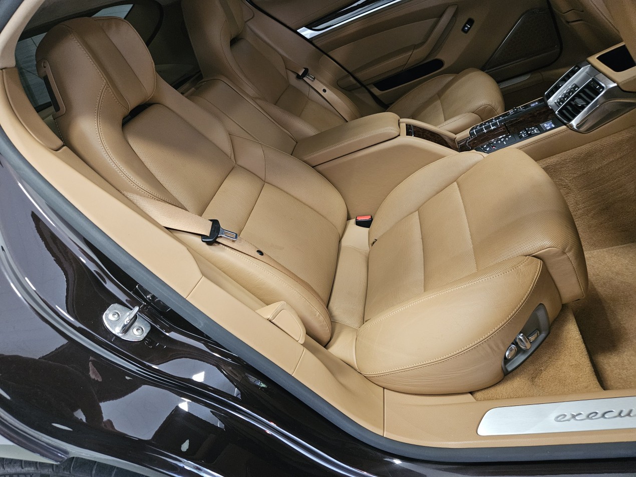 Porsche PANAMERA V8 4.8 turbo Executive