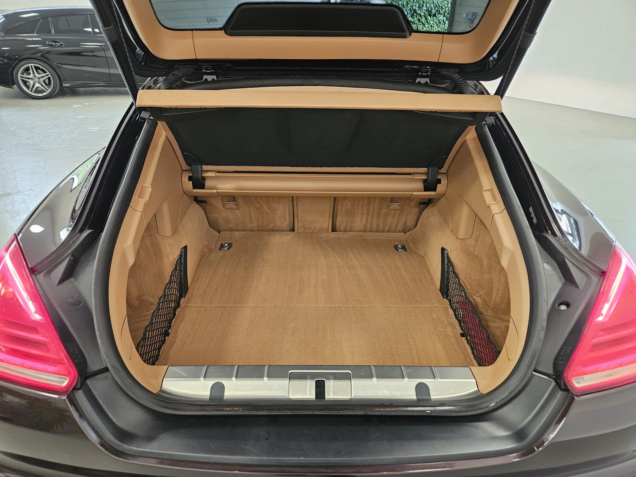 Porsche PANAMERA V8 4.8 turbo Executive