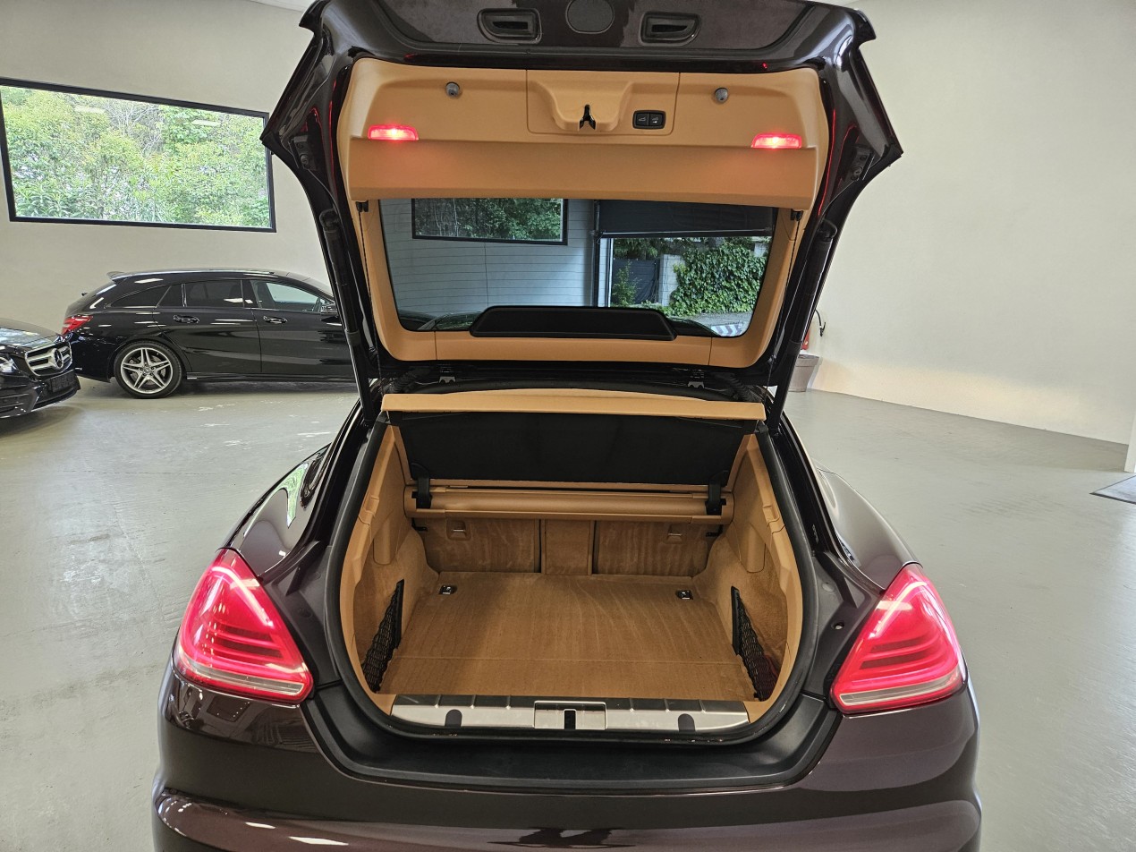 Porsche PANAMERA V8 4.8 turbo Executive