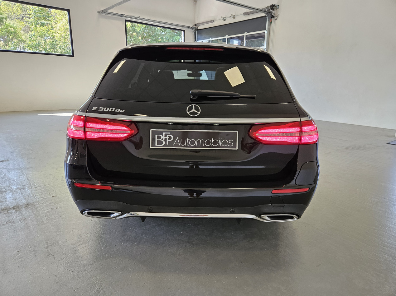 Mercedes-Benz E300 de