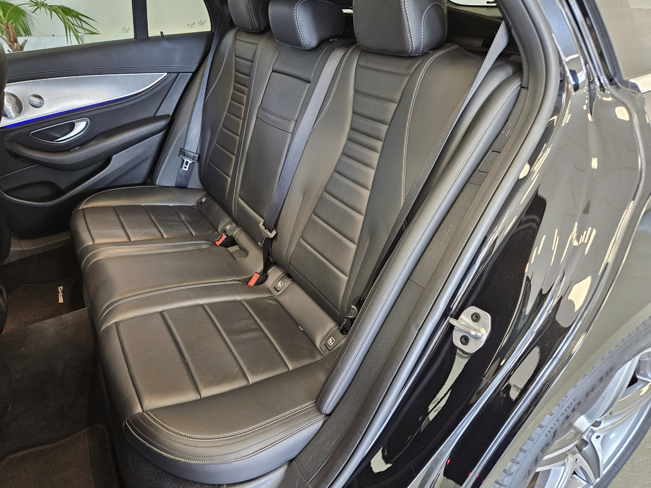 Mercedes-Benz E300 de